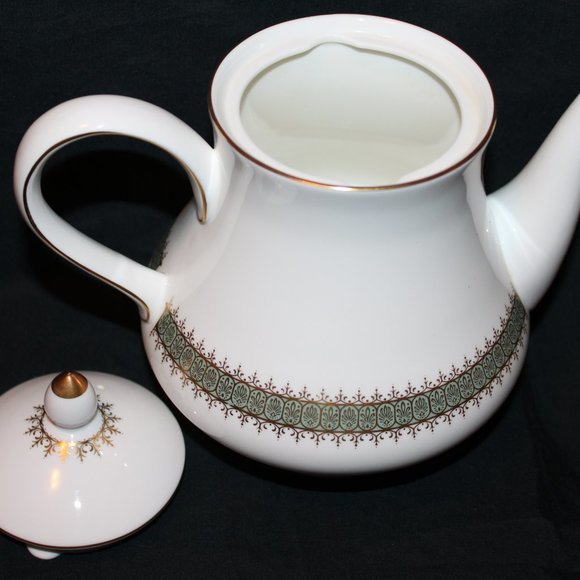 Wedgwood Argyll Bone China 15pc Tea Set - Picture 15 of 16